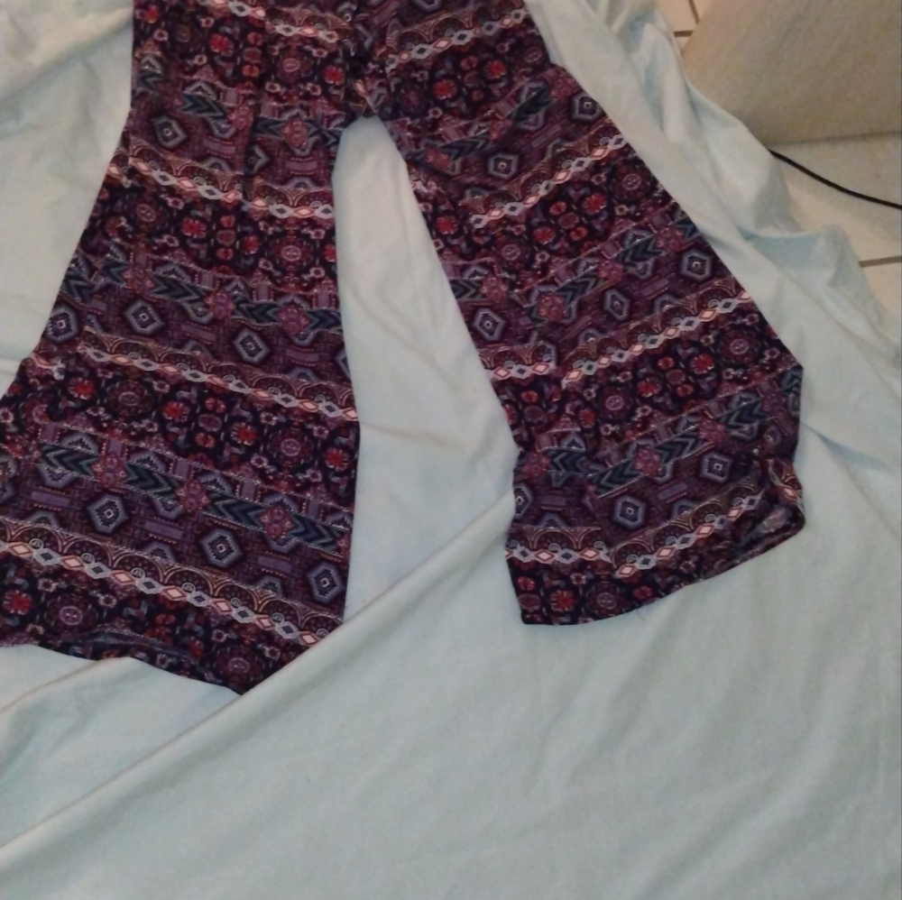 "Leggings 4 LADIES WEAR - Picture 5 of 9